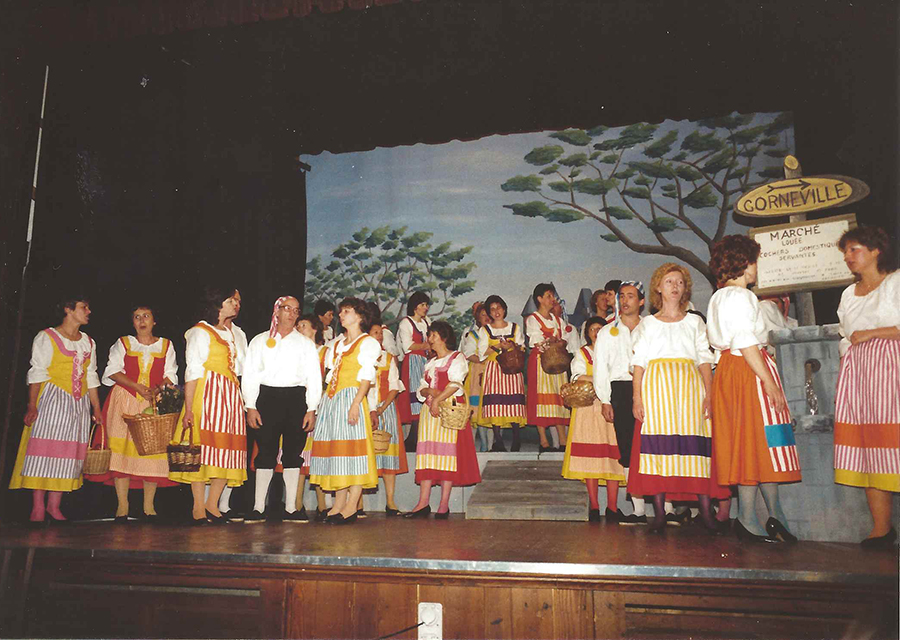 1987 Les Cloches de Corneville